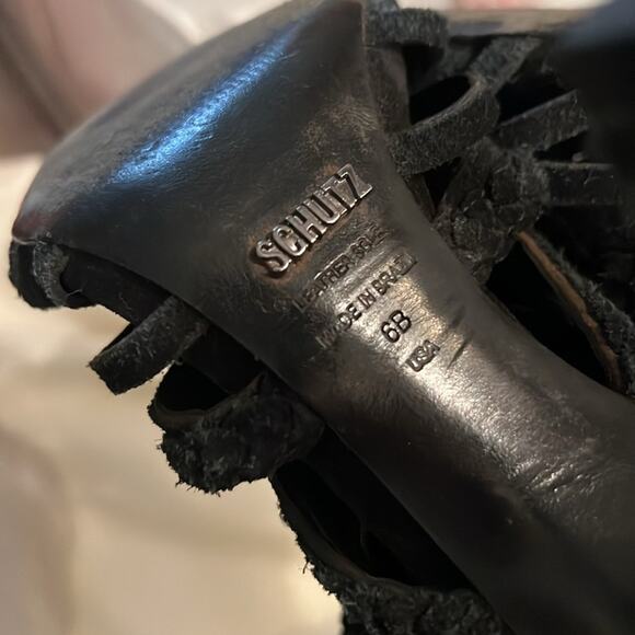 Schutz Yoko Suede Sandal Booties Black size 6 - Picture 8 of 8